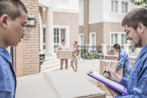Moving truck service for Richmond homes and apartments