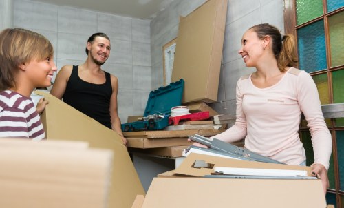 Moving home support in Richmond with boxes and furniture ready for transport
