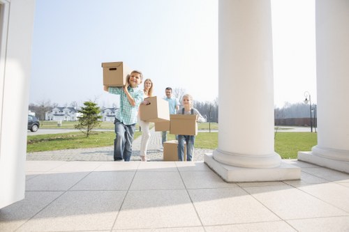Man and van removal service in Richmond for local home and office moves