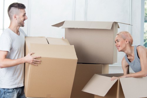 Removal van for homes and businesses in Richmond
